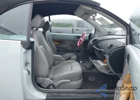 2004 Volkswagen New Beetle Gls 1.8T из США, поврежденный, VIN 3VWCD31Y64M320088